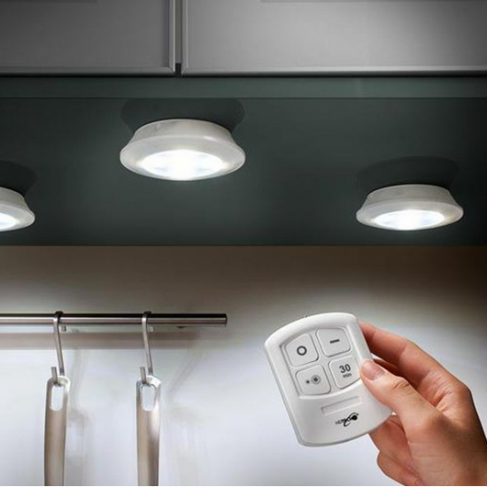 Set 3 lampi LED, fara fir, 3W, telecomanda, fixare orice suprafata