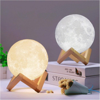 LICHIDARE STOC :Moon Lamp 3D - lampa in forma de luna, lumina LED, stand lemn LICHIDARE STOC :Moon Lamp 3D - lampa in forma de luna, lumina LED, stand lemn