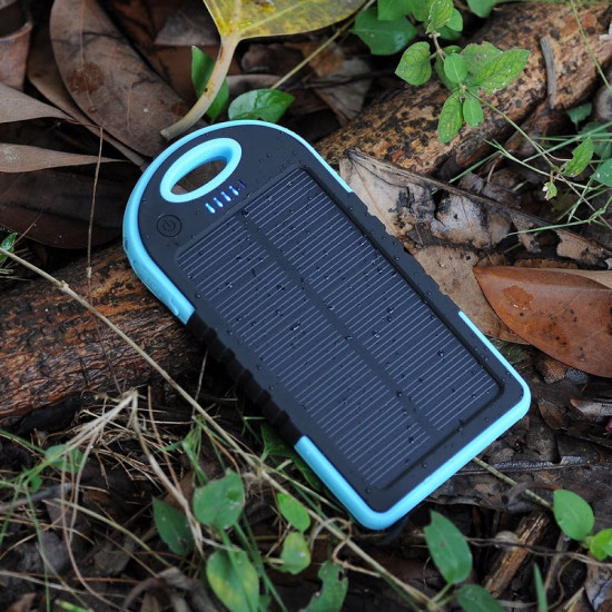 LICHIDARE STOC:Baterie externa solara 5.000 mAh LICHIDARE STOC:Baterie externa solara 5.000 mAh
