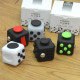 LICHIDARE STOC:Cub antistres pentru copii si adulti: Fidget Cube 