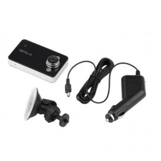 Set auto: Camera DVR Full HD 1080p + set 2 casti bluetooth + set 2 ochelari pentru condus Set auto: Camera DVR Full HD 1080p + set 2 casti bluetooth + set 2 ochelari pentru condus