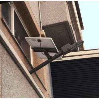 Proiector LED , 60 W cu panou solar , water proof IP65, cu telecomanda si temporizator Proiector LED , 60 W cu panou solar , water proof IP65, cu telecomanda si temporizator