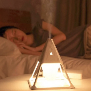 Umidificator in forma de piramida + Telecomanda